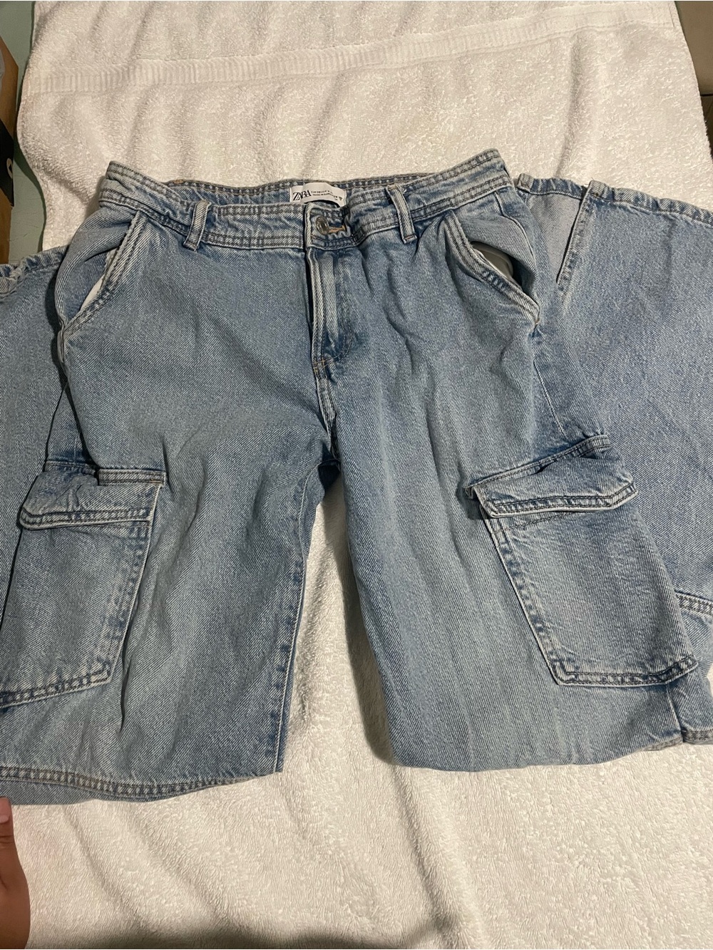Zara Light Blue Denim Jeans - Picture 5 of 6